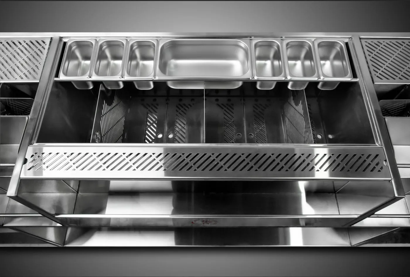 Close-up of Kobayashi insulated ice chest