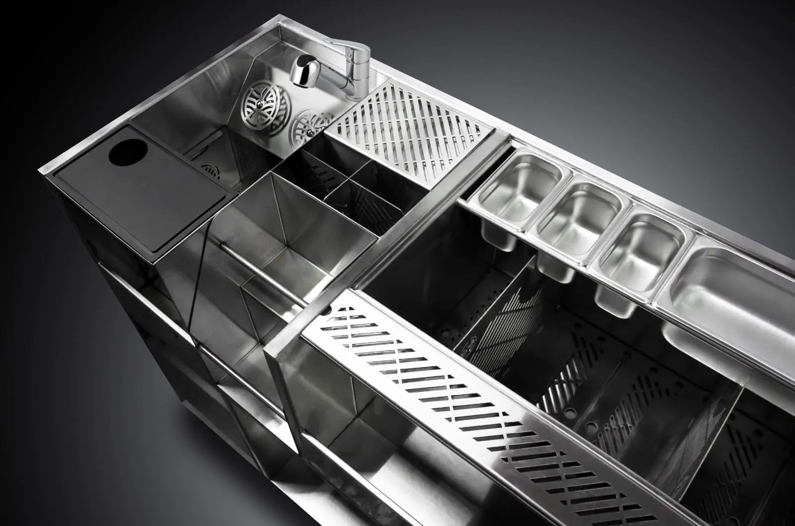 Commercial bar equipment overhead: integrated ice bin, speed rail, and rinser